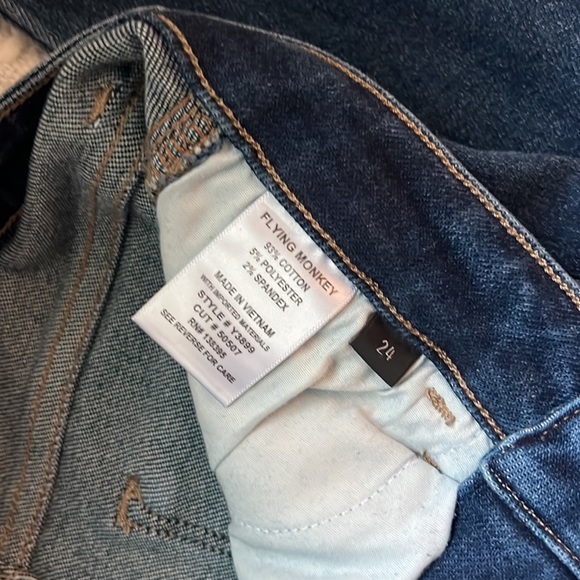 FLYING MONKEY Heigh Rise Skinny Jeans - Picture 3 of 4